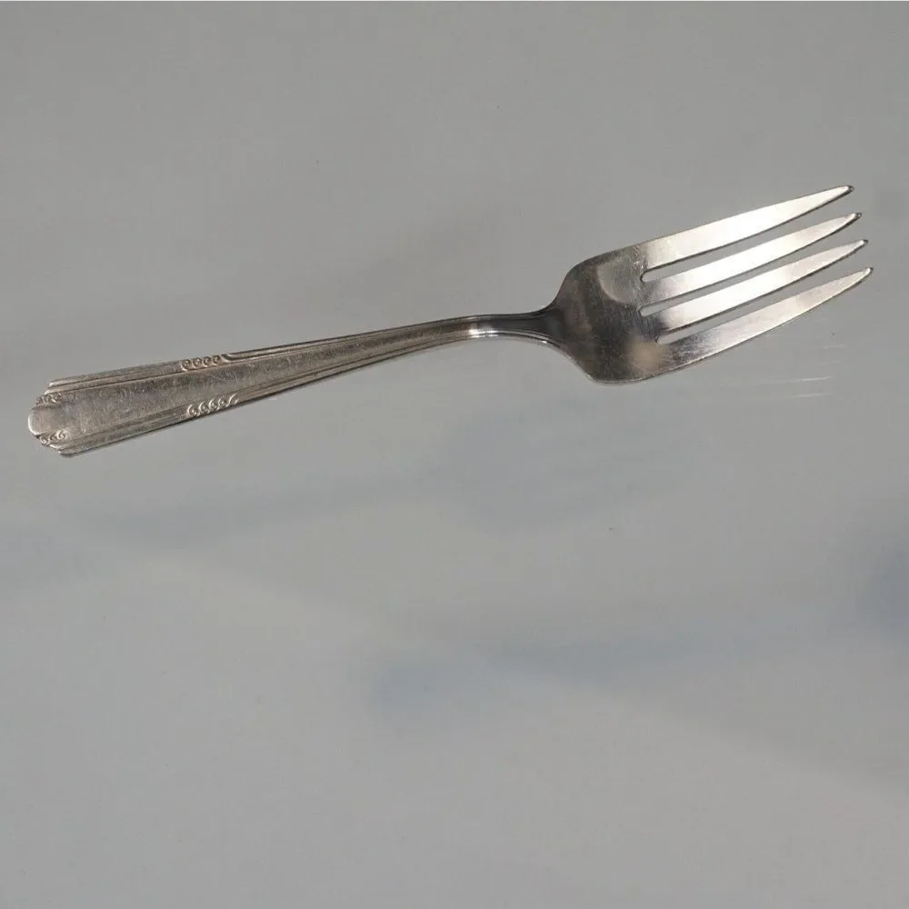 Salad Fork 1933 Simplicity Pattern Wallace Deerfield Silverplate 6 inch